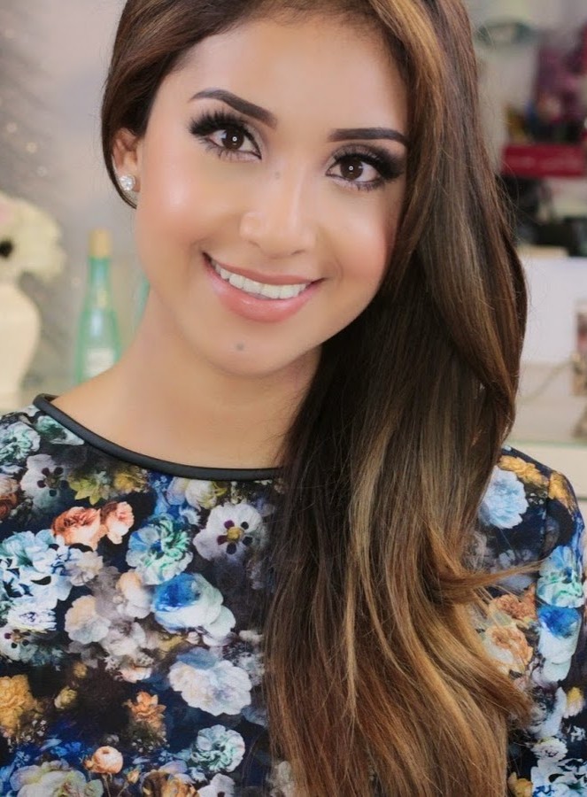 Top Latina Bloggers You Should Be Following Now