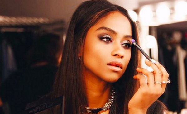 Vashtie Kola Breaks Down Her Everyday Make Up Routine